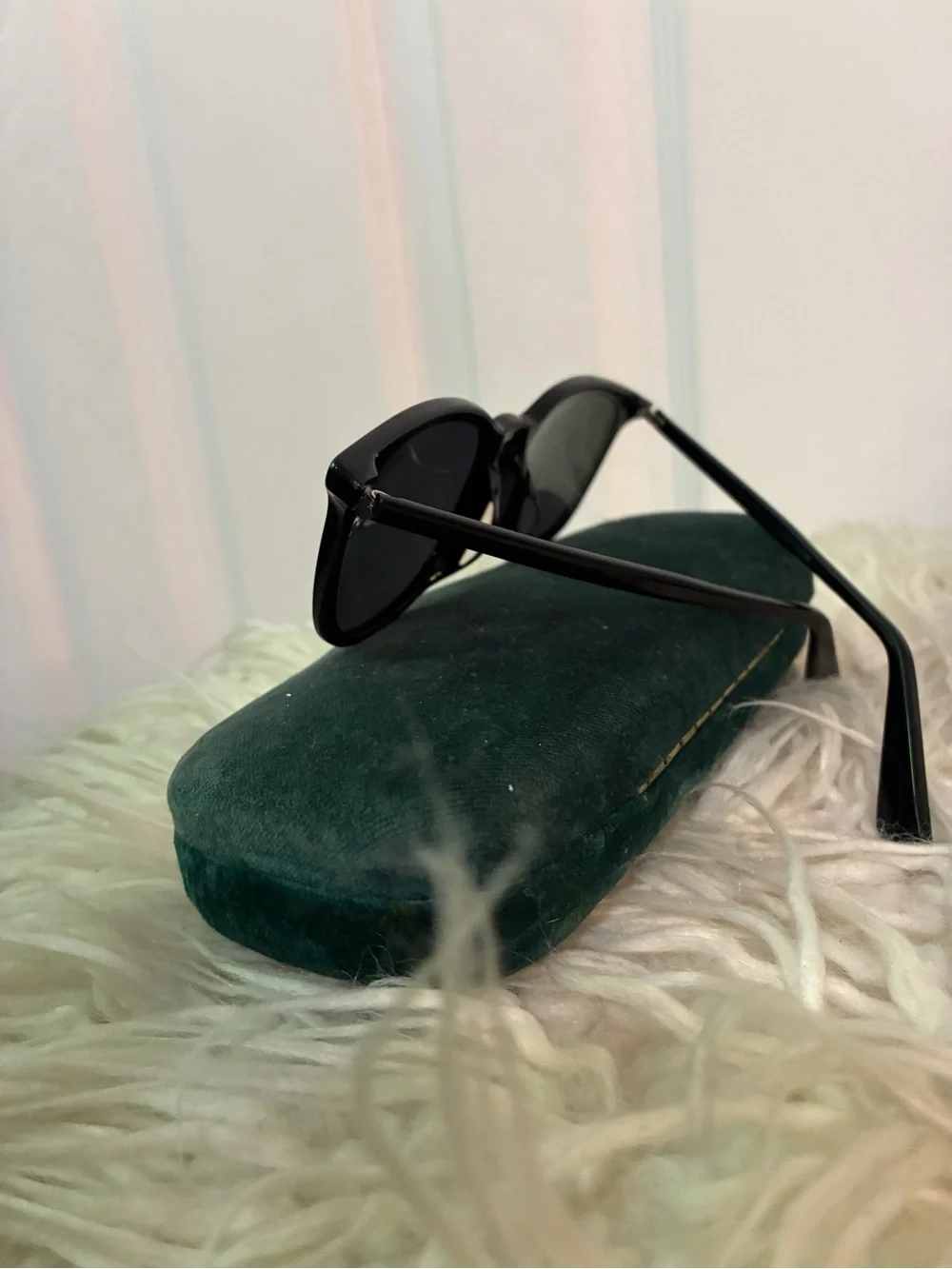 Gucci Black Wayfarer Sunglasses